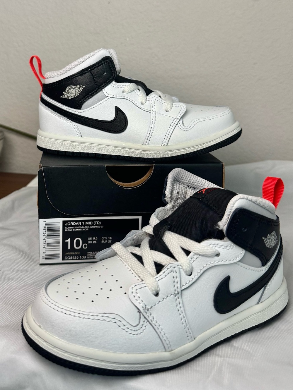 Toddler/Baby Jordan 1 Mid Kids Sneaker in ‘Summit White’